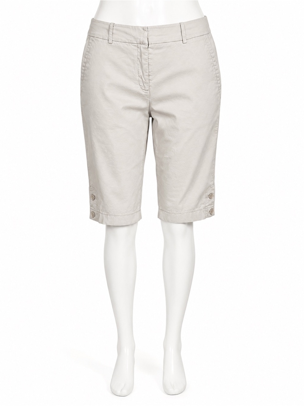 Birdy & Grace Women's Cream Golf Bermuda Shorts